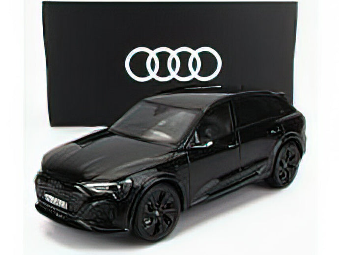 AUDI - Q8 E-TRON 2023 - MITH BLACK/Norev 1/18 ミニカー