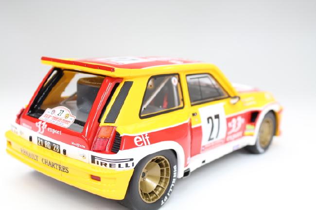 ギャラリービューアに画像をロードする, RENAULTルノー 5 MAXI TURBO 33 (Rallye) 33 Export /OTTO MOBILE オット 1/18 レジン ミニカー
