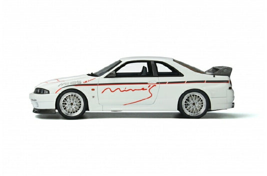 【予約】8月以降発売予定Nissan Skyline日産スカイライン GT-R (R33) Mine's 1998 white /Otto 1/18 ミニカー