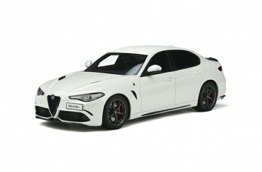 Alfa Romeo Giulia Quadrifoglio /Otto 1/18 ミニカー