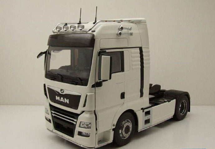 MAN TGX XXL 2018 weib /Premium-Classixxs 1/18 トラック トラクタ　模型