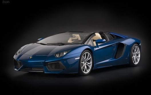 ギャラリービューアに画像をロードする, Lamborghini Aventadorランボルギーニアヴェンタドール LP 700-4 Roadster - Blu Monterrey (metallic blue) 1/8 pocherポケール 組み立てキット ミニカー
