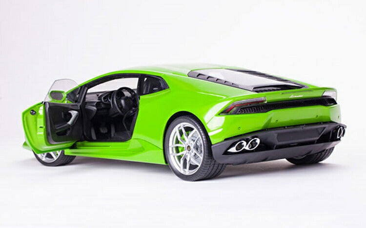 Lamborghini Huracanランボルギーニウラカン LP 610-4 Verde Mantis メタリックグリーン1/8  pocherポケール 組み立てキット ミニカー