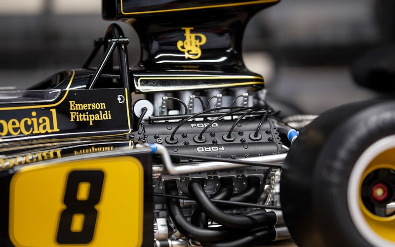 ギャラリービューアに画像をロードする, Lotus 72D - 1972 British GP - Emerson Fittipaldi /Pocher 1/8 組み立てキットミニカー
