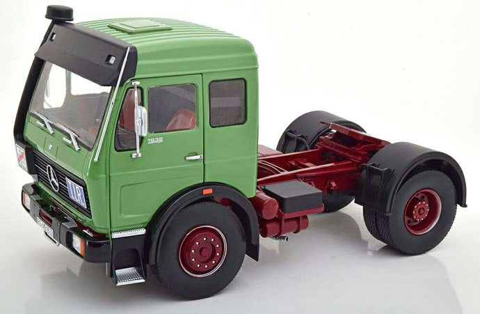 Mercedes Benz NG 1632 1973 1:18 RK180042 / Road King トラック トラクタ 1/18 模型