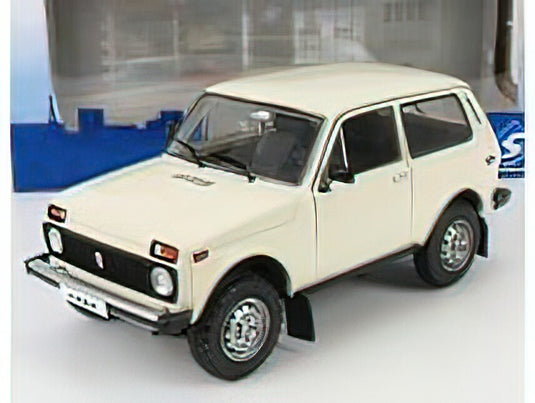 LADA - NIVA 1980 - WHITE /SOLIDO 1/18 ミニカー