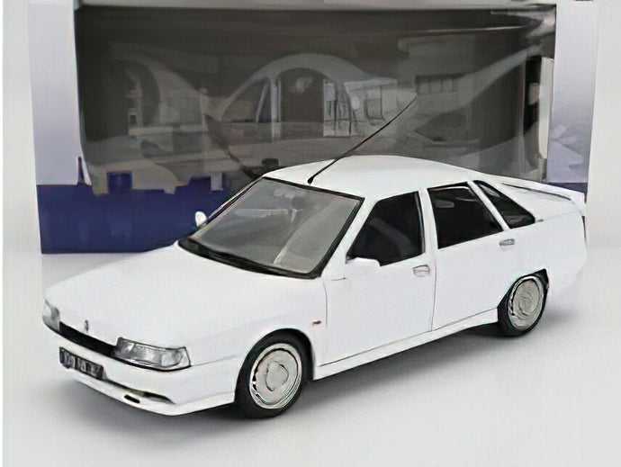RENAULT R21 ターボ MKI 1988 ホワイト/ SOLIDO 1/18 ミニカー