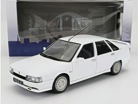 RENAULT R21 ターボ MKI 1988 ホワイト/ SOLIDO 1/18 ミニカー