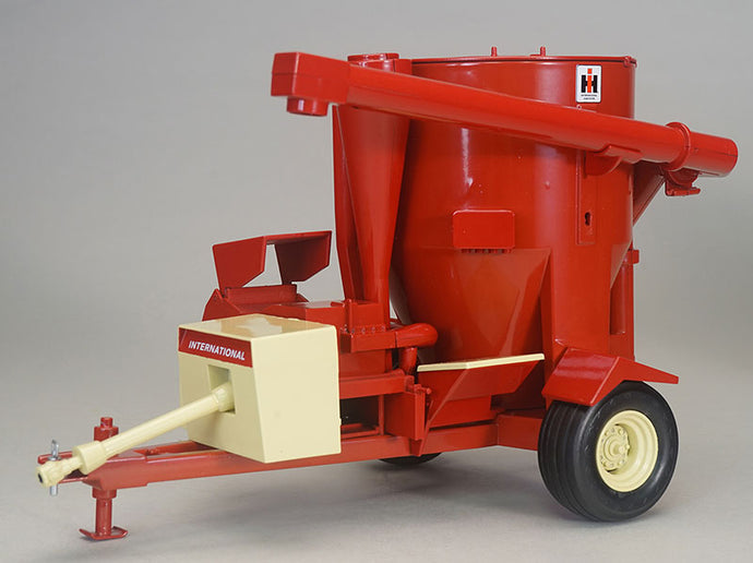 IH 950 Grinder Mixer /SPEC-CAST  1/16 ミニチュア トラック 建設機械模型 工事車両