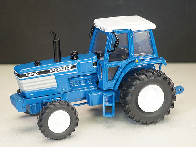 Ford 8830 Tractor with Grey Grille Die-cast construction /SPEC-CAST  1/64 ミニチュア トラック 建設機械模型 工事車両