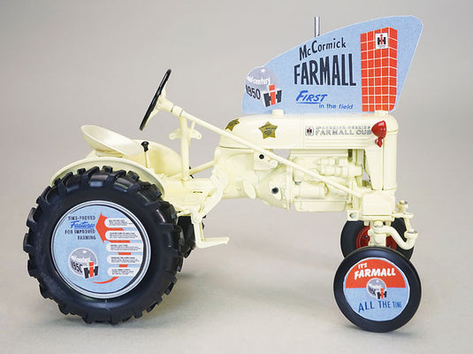 Farmall Demonstrator Cub Tractor /SPEC-CAST  1/16 ミニチュア トラック 建設機械模型 工事車両