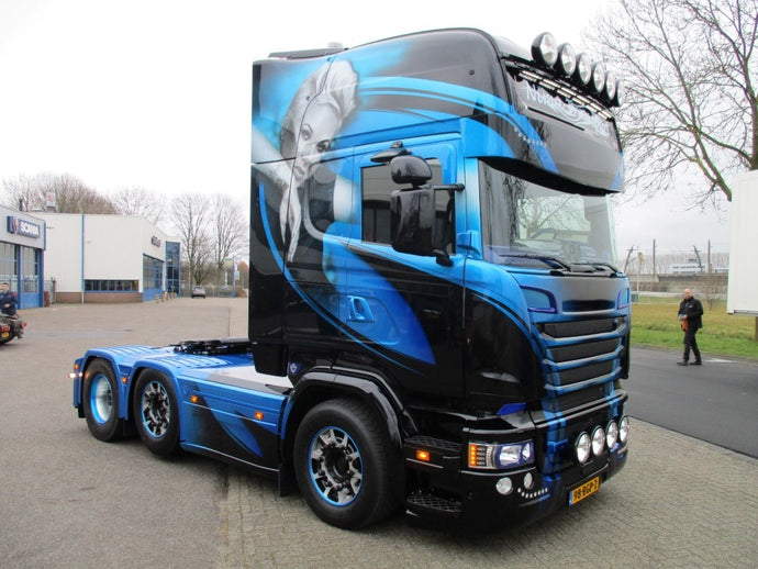 【予約】2017年6-8月以降発売予定Nima Transport Scaniaスカニア R-Streamline Topline トラック トラクタヘッド  Teknoテクノ  建設機械模型 工事車両 1/50 ミニチュア