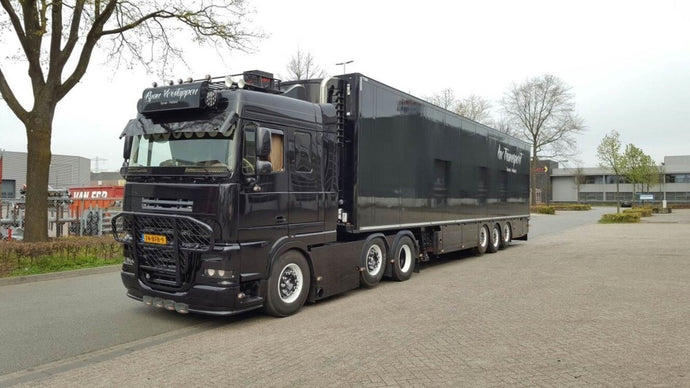 【予約】2017年10-12月以降発売予定HV Transport DAF XF105 Space Cab リーファートレーラー トラック Teknoテクノ  建設機械模型 工事車両 1/50 ミニチュア
