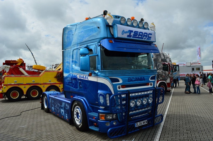 【予約】2017年10-12月以降発売予定Craig Isaac & Son Scaniaスカニア R5 Topline トラック トラクタヘッド  Teknoテクノ  建設機械模型 工事車両 1/50 ミニチュア