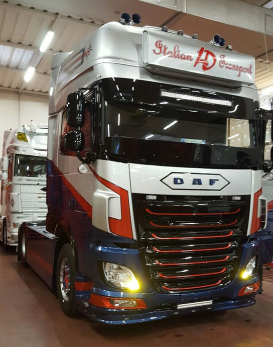 【予約】2017年10-12月以降発売予定LD Transport DAF Euro 6 XF Super Space Cab トラック トラクタヘッド Teknoテクノ  建設機械模型 工事車両 1/50 ミニチュア