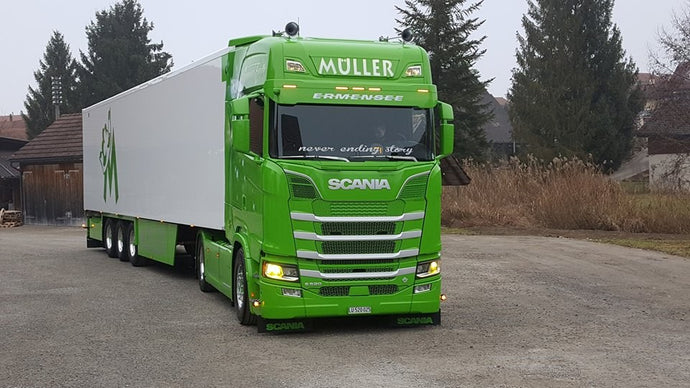 【予約】2017年8-10月以降発売予定Muller Scaniaスカニア S-serie Highline リーファー セミトレーラートラック Teknoテクノ  建設機械模型 工事車両 1/50 ミニチュア