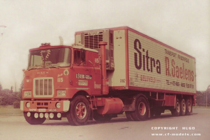 【予約】10-12月以降発売予定Sitra Mack F700 with classic trailerトラック 建設機械模型 工事車両TEKNO 1/50 ミニチュア