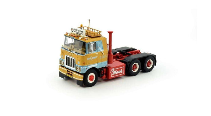Jorn Bolding Mack F700 6x4 71566 トラクタ / Tekno 1/50 建設機械模型 工事車両