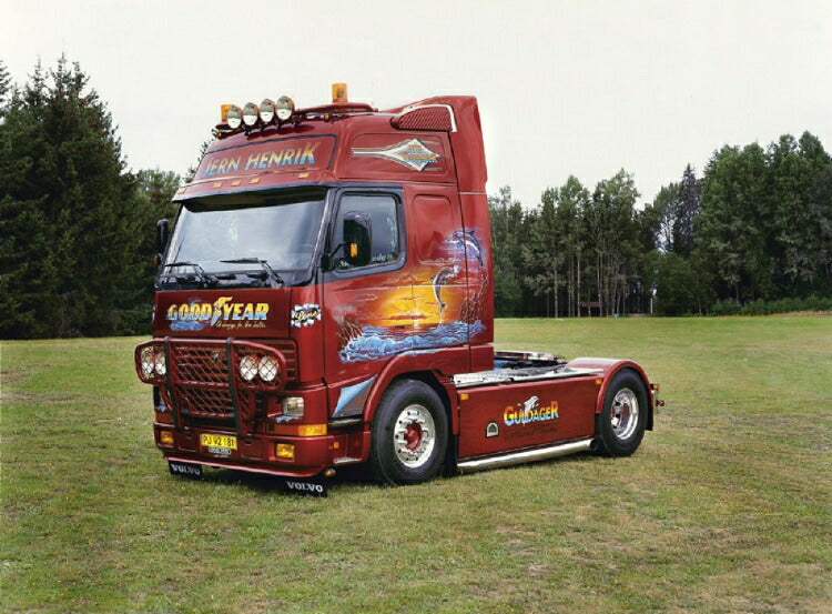 【予約】10-12月以降発売予定Guldager Volvo FH01 Globetrotter XL 4x2トラック トラクタヘッド/建設機械模型 工事車両 Tekno 1/50 ミニチュア