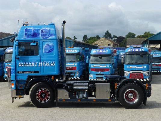 【予約】4-6月以降発売予定Hymas, Robert - The Duchess Volvo F12 Globetrotter 4x2トラクタ  建設機械模型 工事車両 TEKNO 1/50 ミニチュア