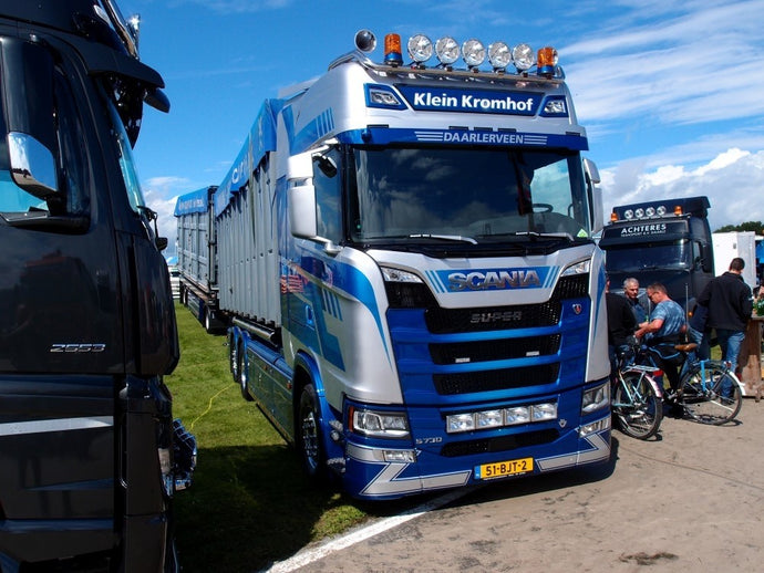 【予約】4-6月以降発売予定Klein Kromhof Scaniaスカニア S-serie S730 Highline rigid truck with hookarm container + trailerトラック  建設機械模型 工事車両 TEKNO 1/50 ミニチュア