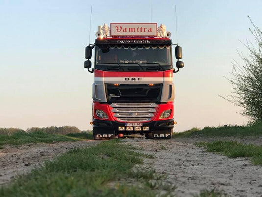 【予約】2019年8-10月以降発売予定Vamitra DAF XF Euro 6 Comfort cab 4x2 トラック トラクタ/建設機械模型 工事車両 TEKNO 1/50 ミニチュア