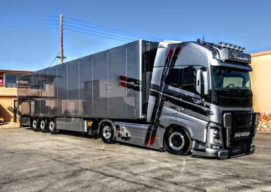 【予約】2020年7-9月以降発売予定Volvo FH04 Globetrotter XL met koel oplegger  トラック /建設機械模型 工事車両 Tekno 1/50 ミニチュア