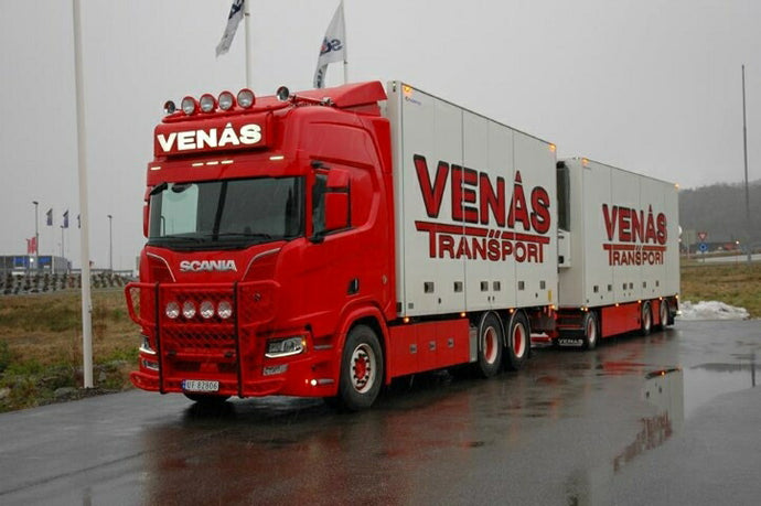 【予約】2020年1-3月以降発売予定Venas Scania R-Serie NGS Highline rigid トラックトレーラー /建設機械模型 工事車両 TEKNO 1/50 ミニチュア