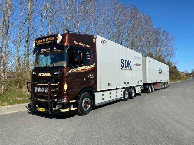 【予約】2021年4-6月以降発売予定Nielsen, Kasper Scania Next Gen S-serie Highline LZV combinatieトラック  /Tekno  建設機械模型 工事車両 1/50 ミニチュア