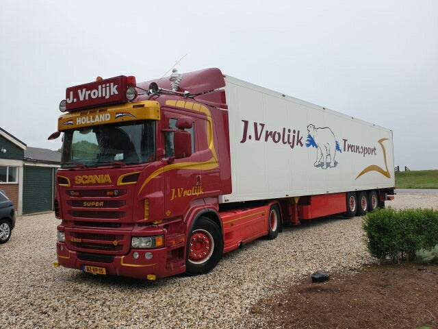 【予約】2021年4-6月以降発売予定Vrolijk Scania R-serie R500 met 3-assige koelopleggerトラック  /Tekno  建設機械模型 工事車両 1/50 ミニチュア