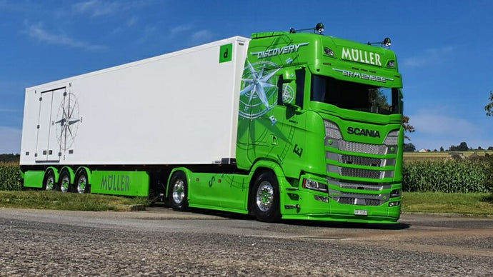 【予約】4月以降発売予定Muller Discovery Scania Next Gen Highline met 3assige (zamac) koeloplegger トラック /Tekno 建設機械模型 工事車両 1/50 ミニカー
