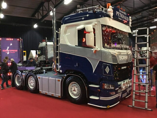 【予約】10-12月以降発売予定Petignaud Transports Scania Next Gen R580 6x2 トラック トラクタ/Tekno  建設機械模型 工事車両 1/50 ミニカー