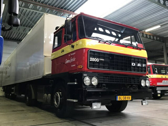 【予約】Loos, Simon DAF 2800 met 2-assige Netam Freuhauf oplegger トラック/TEKNO 建設機械模型 工事車両 1/50 ミニカー