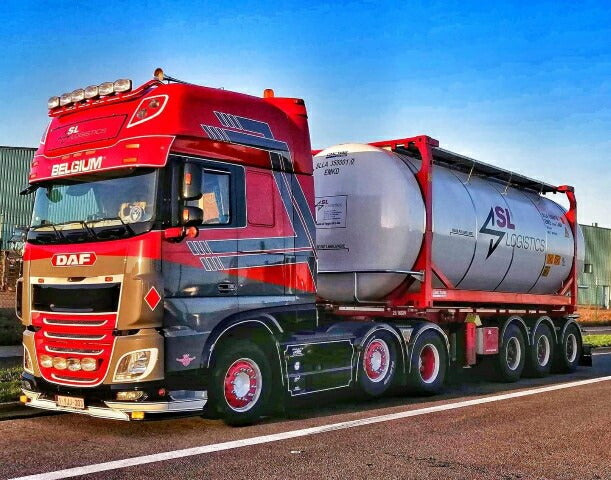 ギャラリービューアに画像をロードする, 【予約】10-12月以降発売予定SL Logistics DAF XF Euro 6 Super Space Cab met D-tec oplegger voorzien van 20ft.コンテナ トラック /Tekno  建設機械模型 工事車両 1/50 ミニカー
