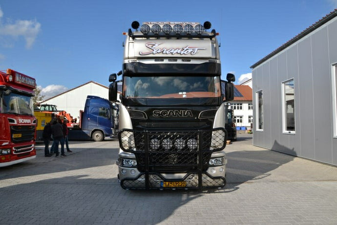 【予約】4月以降発売予定Sarantos Scania R-serie Topline met 3-assige koeloplegger トラック /Tekno 建設機械模型 工事車両 1/50 ミニカー