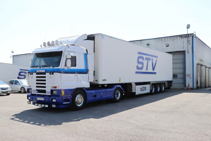 STV Scania 143 450 冷凍セミトレーラー 82628 トレーラー / Tekno 1/50 建設機械模型 工事車両