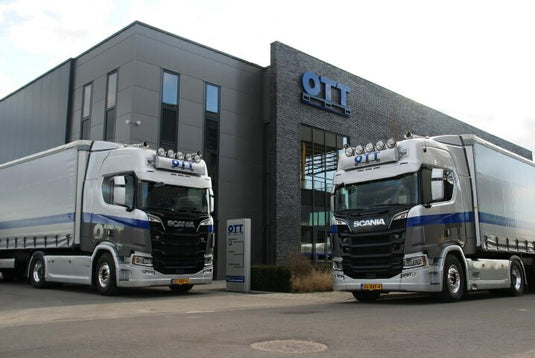 【予約】Pallethandel Ott Scania Next Gen R-serie Highline met 2-assige schuifzeilen oplegger トラック/TEKNO 建設機械模型 工事車両 1/50 ミニカー