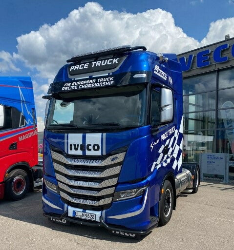 【予約】12月以降発売予定Iveco Pace Truck Iveco S-Way 4x2 トラック トラクタ/TEKNO 建設機械模型 工事車両 1/50 ミニカー