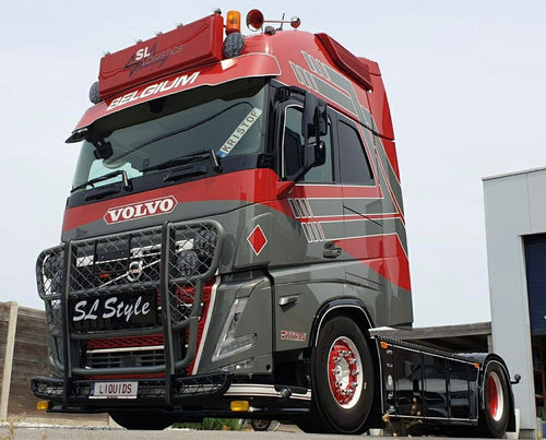【予約】6-8月以降発売予定SL LogisticsSet van 2 modellen Volvo FH05 Globetrotter XL 4x2 トラックトラクタ/TEKNO 1/50 模型 建設機械ミニチュア