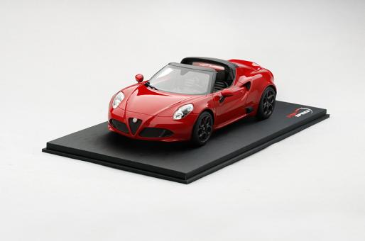 ギャラリービューアに画像をロードする, 【予約】2015 Alfa Romeoアルファロメオ 4C Spider Rosso Alfa /TrueScale 1/18  ミニカー
