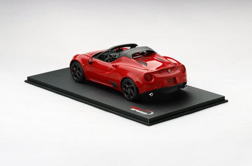 【予約】2015 Alfa Romeoアルファロメオ 4C Spider Rosso Alfa /TrueScale 1/18  ミニカー
