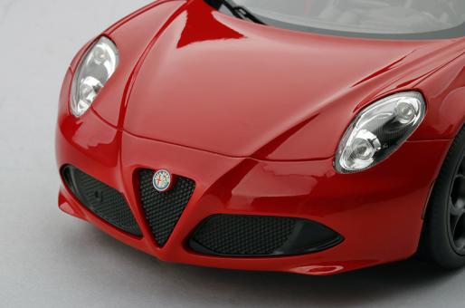 【予約】2015 Alfa Romeoアルファロメオ 4C Spider Rosso Alfa /TrueScale 1/18  ミニカー