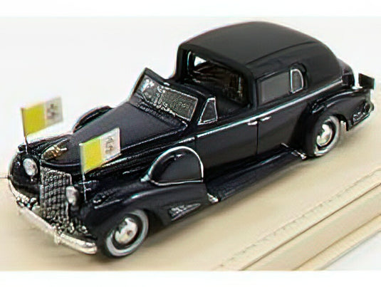 CADILLAC - SERIES 90 V16 SEMICONVERTIBLE PAPAMOBILE POPE PACELLI PIO XII 1938 - BASE IN PELLE - BLACK /TrueScale  1/43 ミニカー