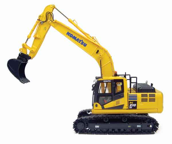 KomatsuコマツPC 210 LC-10 Track Excavator油圧ショベル UniversalHobbiesユニバーサルホビー  建設機械模型 工事車両 1/50 ミニチュア