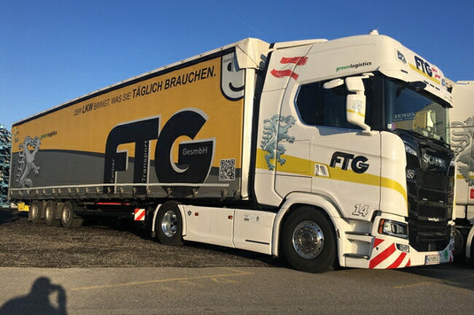 【予約】10-12月以降発売予定FTG - Felber Transport GesmbH Scaniaスカニア S Highline CR20H カーテンサイダートレーラー 3軸トラック  建設機械模型 工事車両 WSI 1/50 ミニチュア