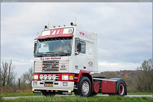 【予約】4-6月以降発売予定VTB Veenendaal Volvo F12トラクタ  建設機械模型 工事車両 WSI 1/50 ミニチュア