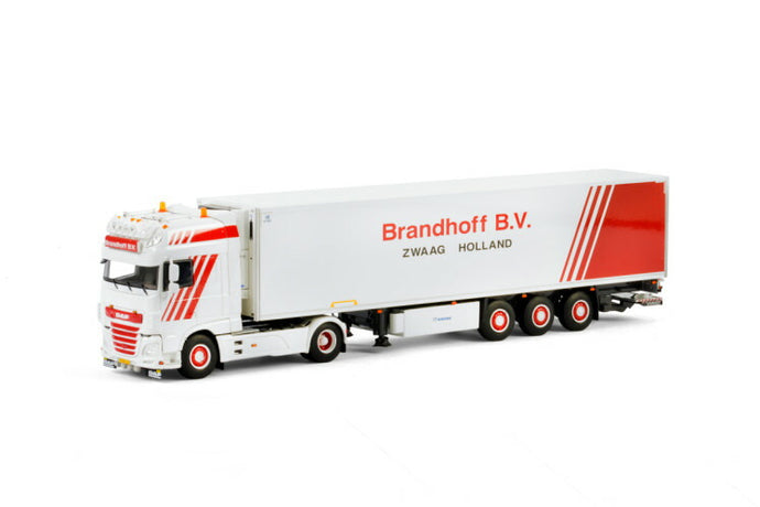 Brandhoff B.V. DAF XF SSC Facelift 2017  リーファートレーラー Carrier3軸トラック  建設機械模型 工事車両 WSI 1/50 ミニチュア