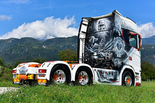 【予約】4-6月以降発売予定Floro d.o.o Scaniaスカニア S Highline CS20Hトラクタ  建設機械模型 工事車両 WSI 1/50 ミニチュア