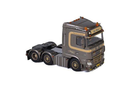 Gijs Boss DAF XF SPACE CAB MY2017 6x2 TWIN STEER トラック トラクタ/建設機械模型 工事車両 WSI 1/50 ミニチュア