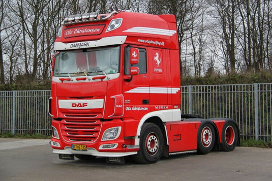 【予約】5-8月以降発売予定DAF XF SUPER SPACE CAB 6X2 TWINSTEER トラック トラクタヘッド WSI 1/50 建設機械 模型ミニカー  はたらく車重機